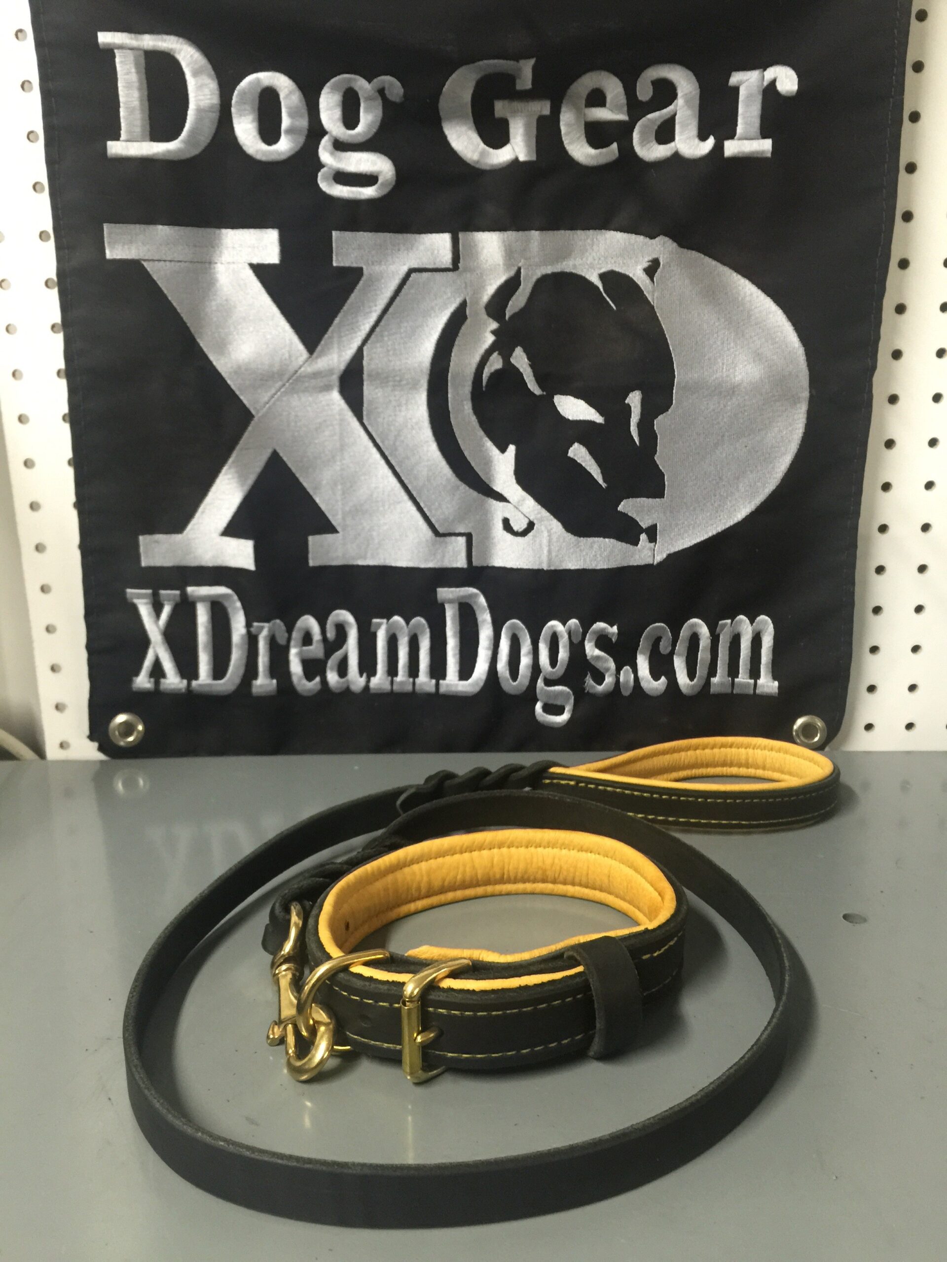 1.25" Latigo Leather Collar Deerskin Lined - Image 4