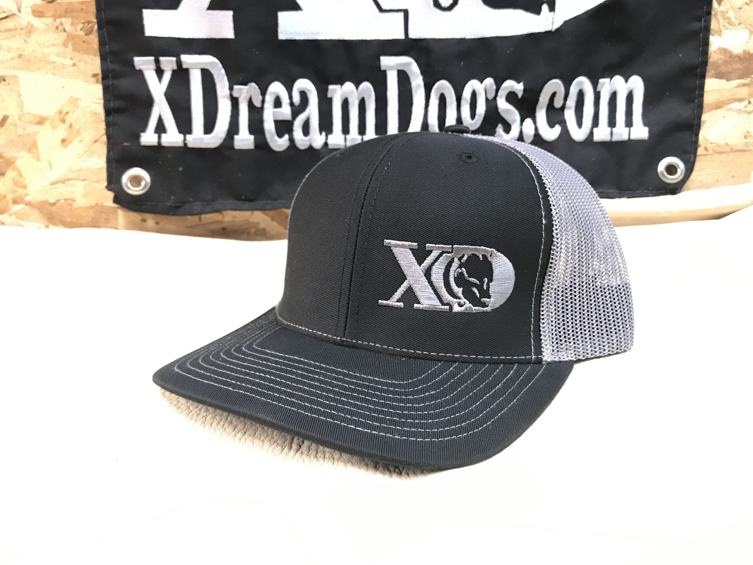 XD Trucker Snapback Black and Grey