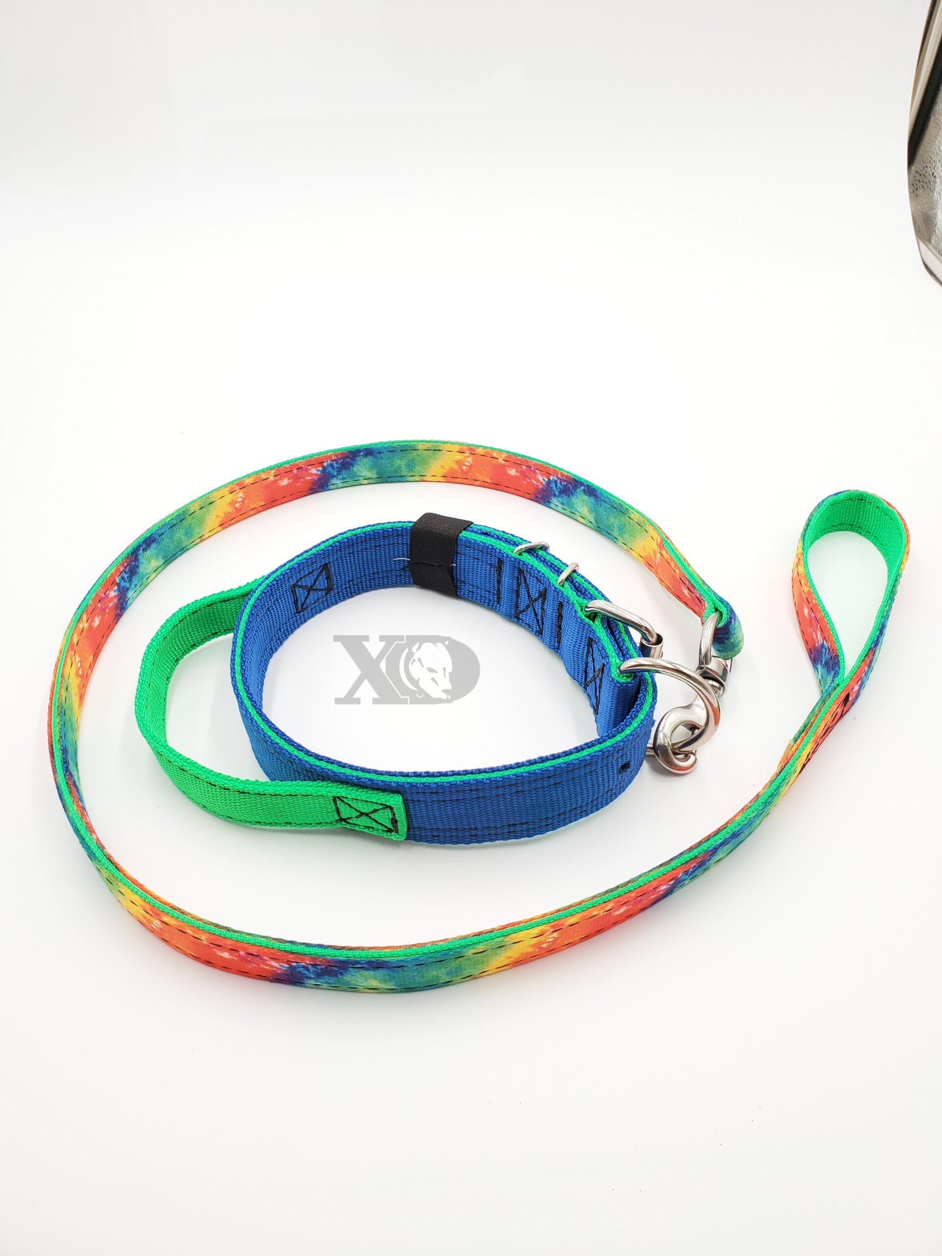 1.5" Nylon Collar/Lead Set- Pacific Blue Outer, Hot Green Inner Collar with Hot Green Handle, Tie Dye Outer, Hot Green Inner Lead, Black Stitch, Neck Size 19-24"