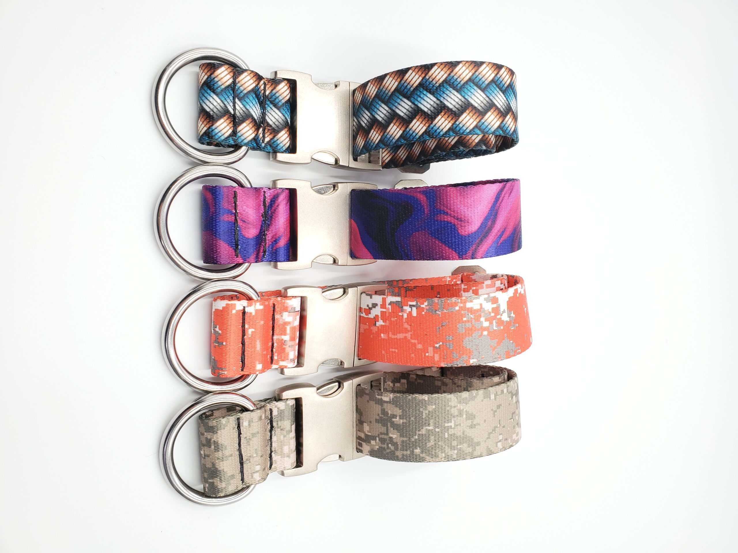 1.5" Quick Release Nylon Collars, Size Medium, Standard