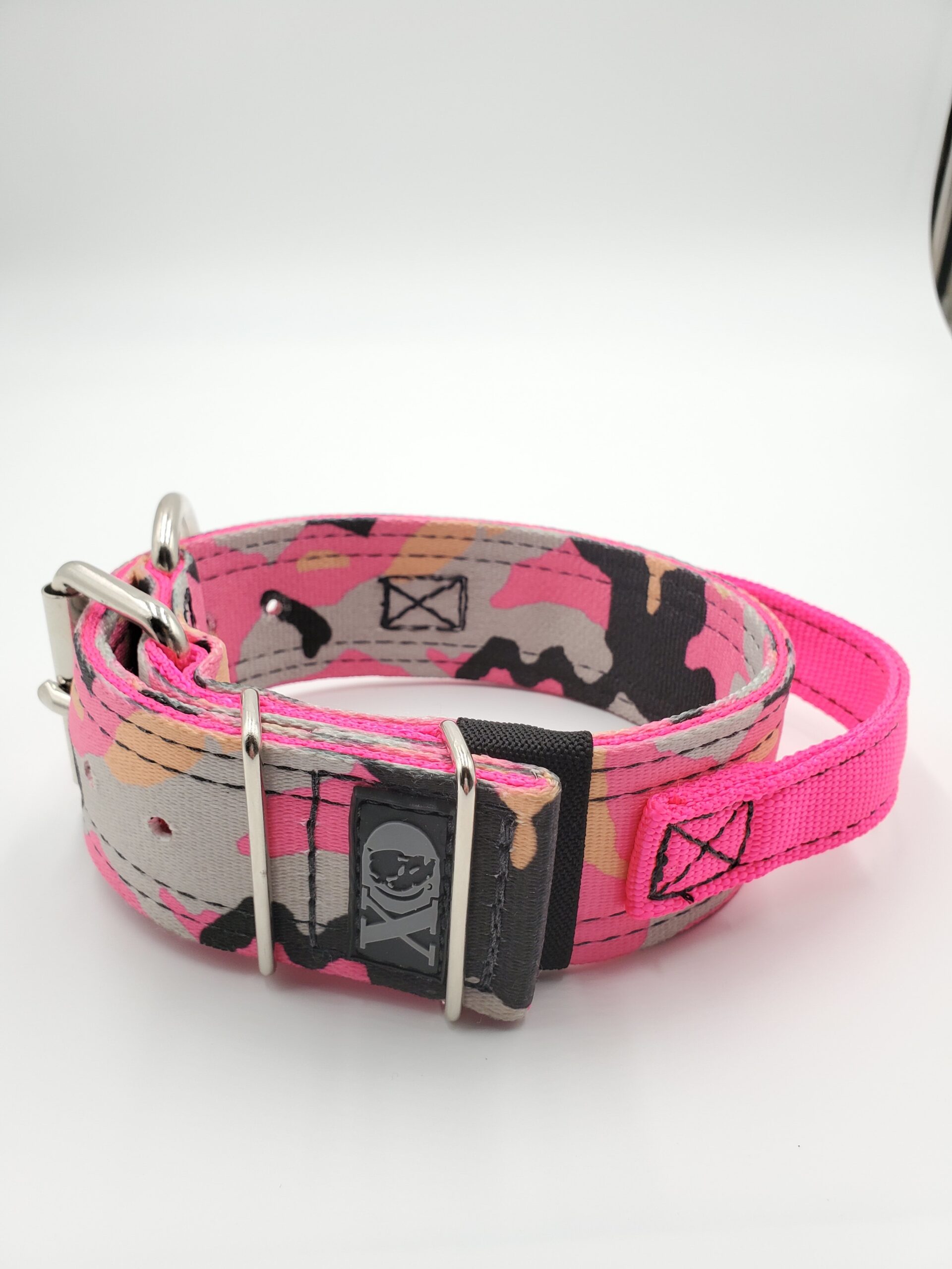 2" Nylon Collar, Pink Camo Outer, Hot Pink Inner & Handle, Black Stitch, Neck Size 14-19"