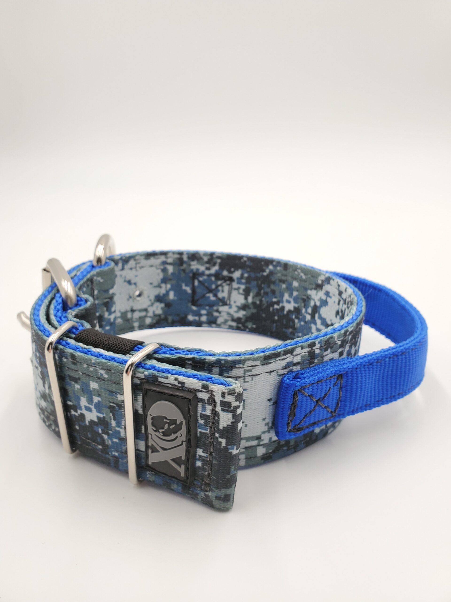 2" Nylon Collar, Digital Camo Dark Outer, Royal Blue Inner & Handle, Black Stitch, Neck Size 15-20"
