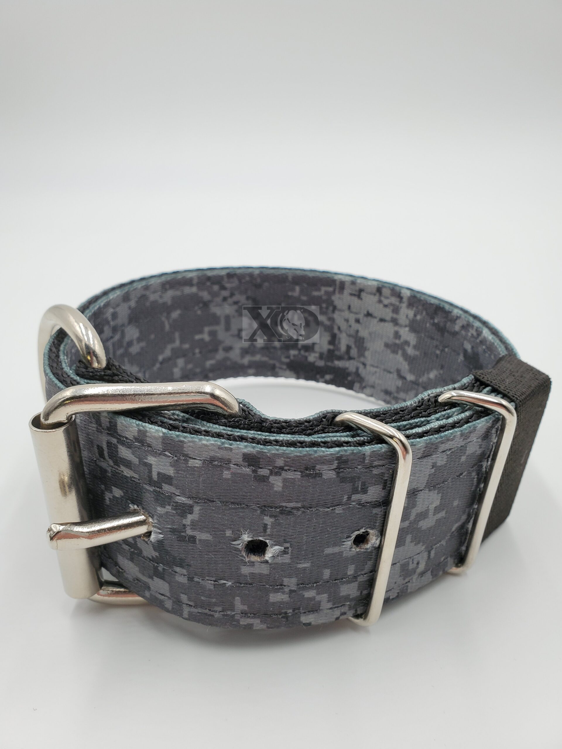 2" Nylon Collar- Digital Camo Dark Outer, Black Inner, Black Stitch, Neck Size 14-19"