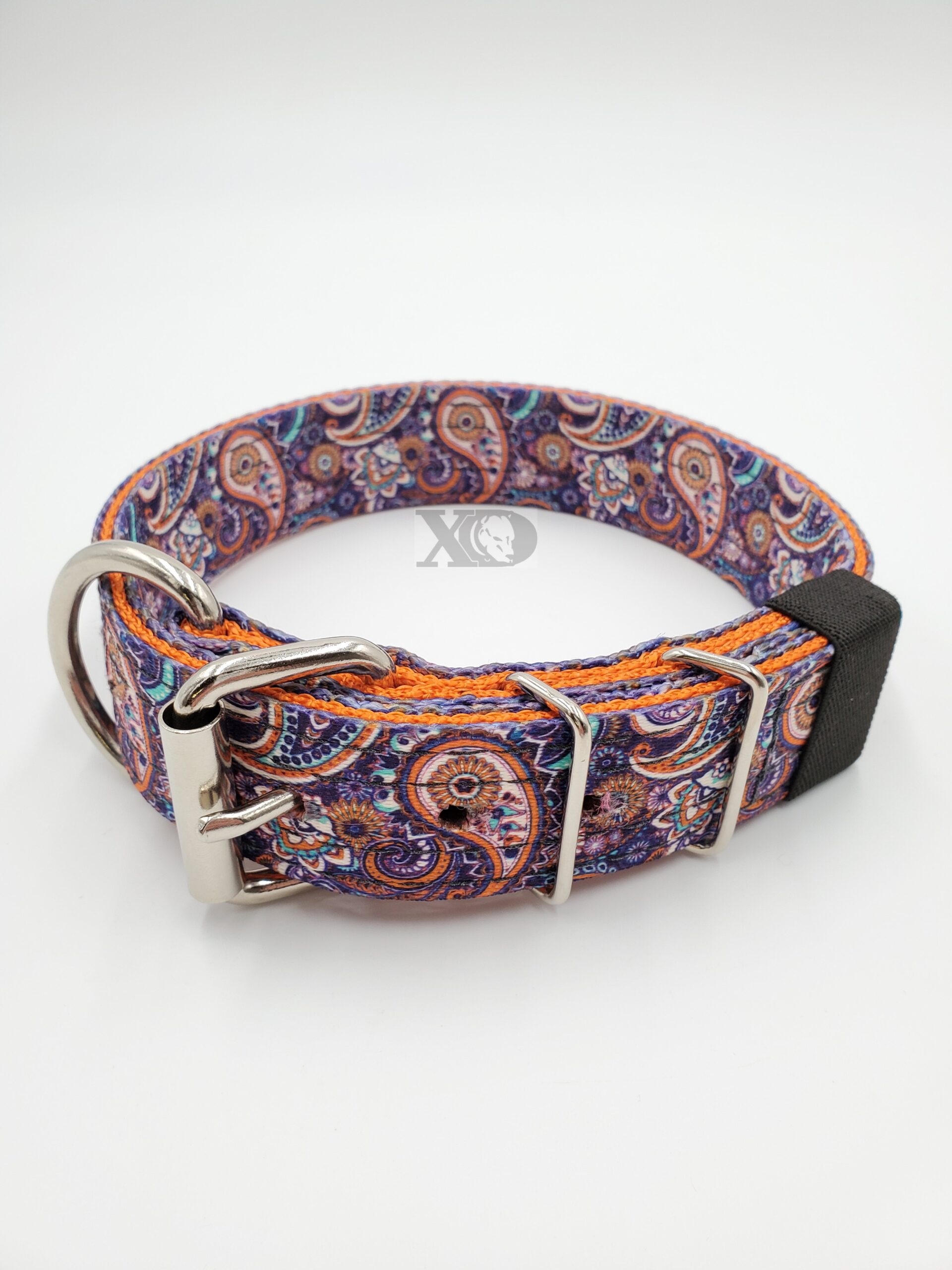 1.5" Nylon Collar- Purple Paisley Outer, Pumpkin Inner, Black Stitch, Neck Size 17-22"