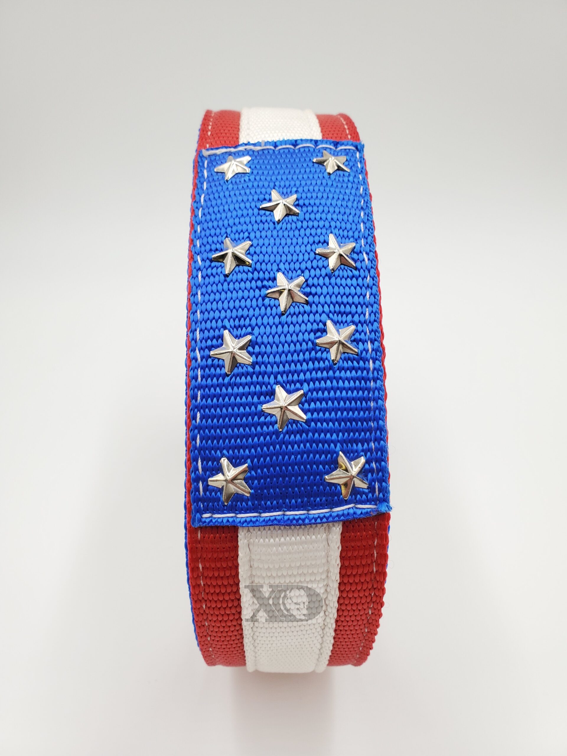 2" American Stars Collar, Light Red Outer, Royal Blue Inner/Keeper and White Stripe, Blue Patch with Star Conchos, White Stitch, Size 25-30"