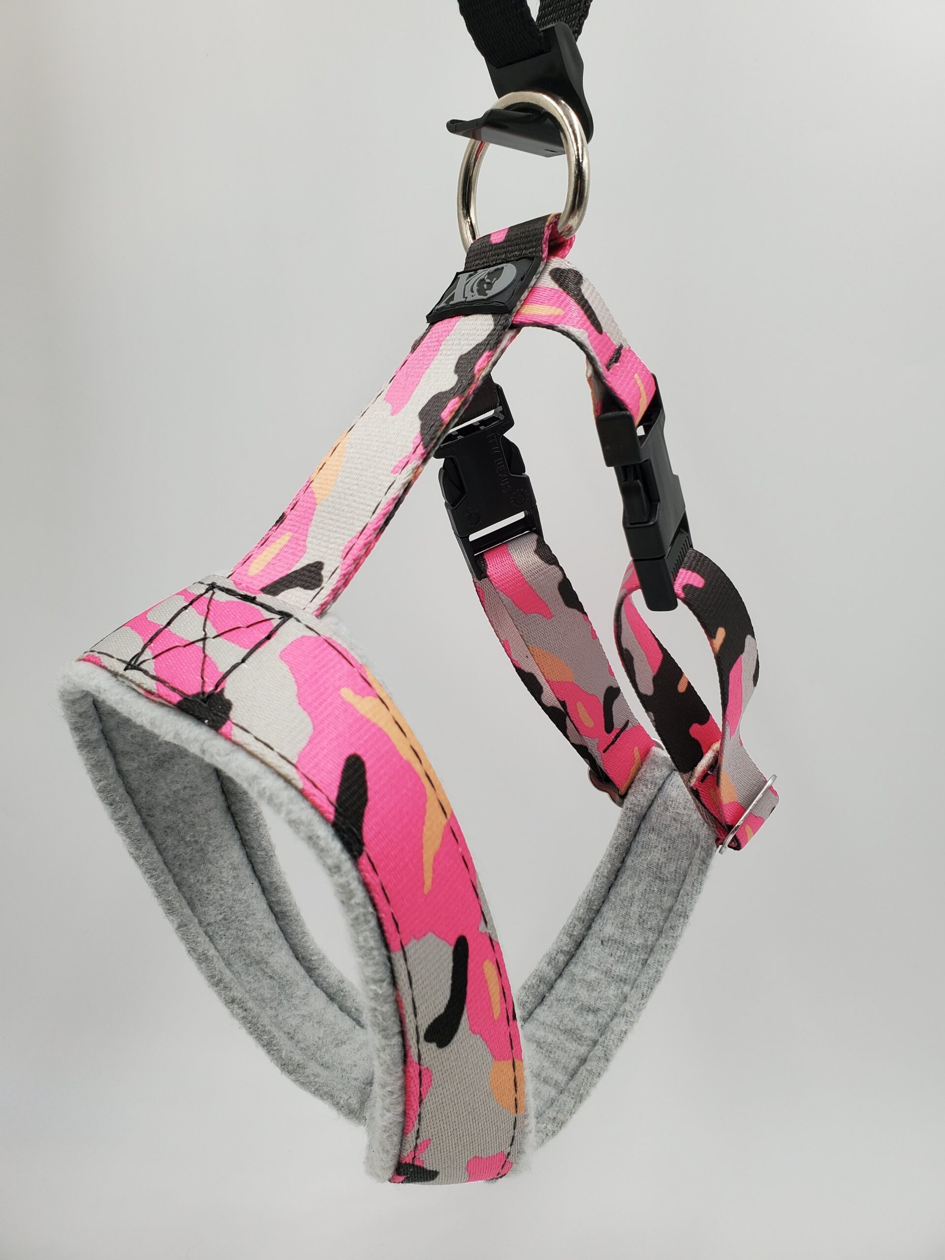 2" Nylon Fleece-Lined Harness, Pink Camo, Grey Fleece, Size Small