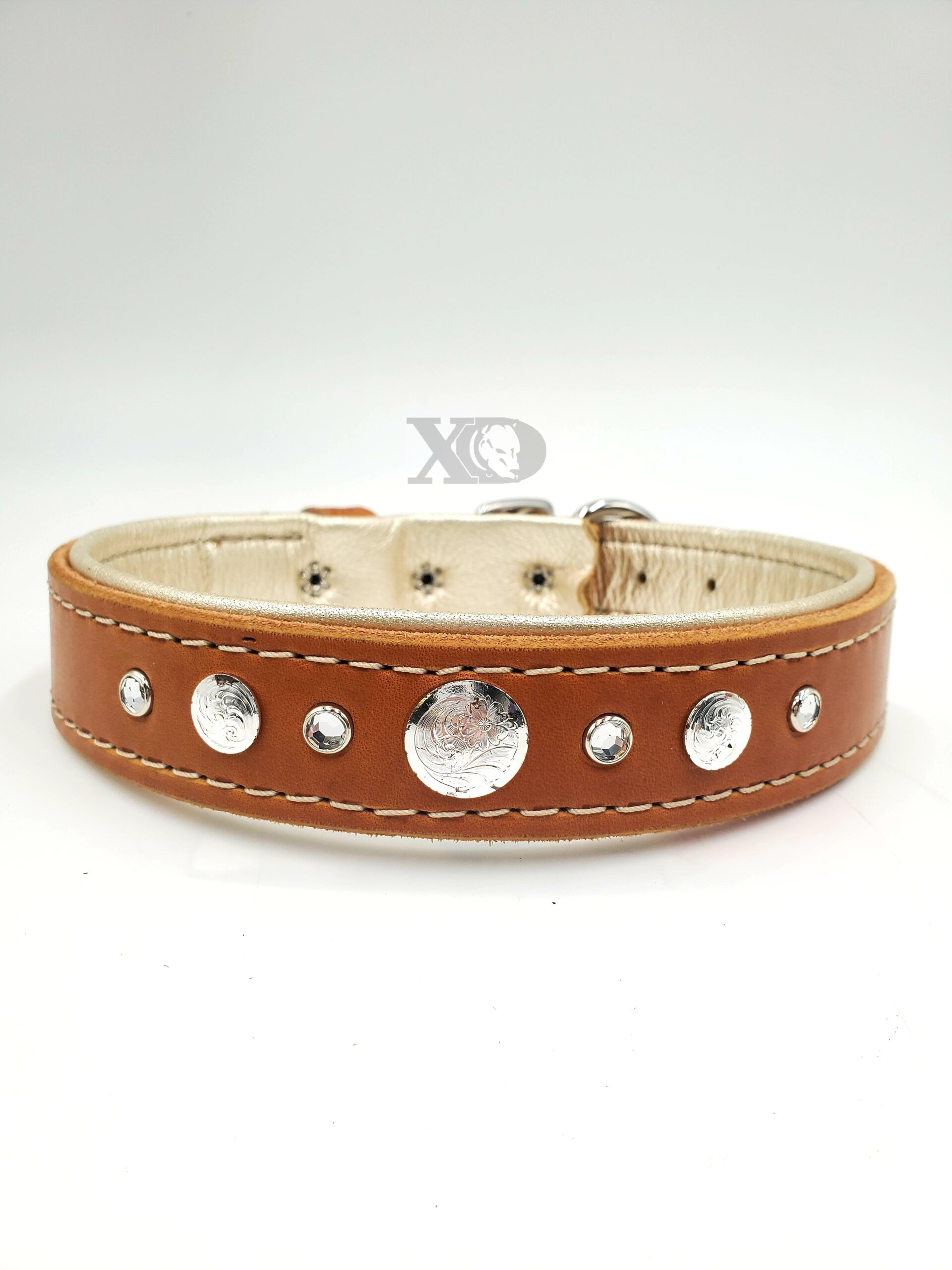 1.25" Tan Latigo Leather Collar, Lined with Platinum Deerskin, Grey Stitch, Crystal & Stainless Conchos, Neck Size 19-23"