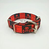 1" Skull and Crossbones Collar, Neck Size 8-12"